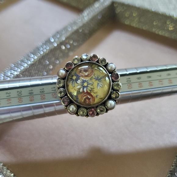 Mars and Valentine Sterling Floral Gemstone Ring - Picture 10 of 12